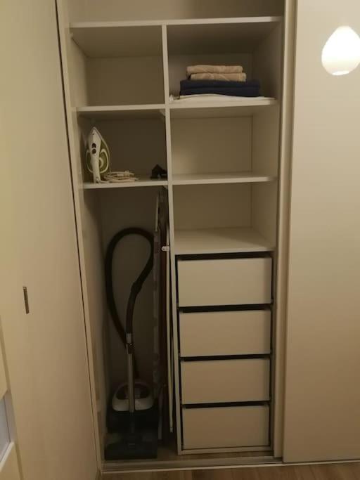 Uroczy, Jasny Apartament Oraz Bezplatny Parking! Διαμέρισμα Krasków Εξωτερικό φωτογραφία
