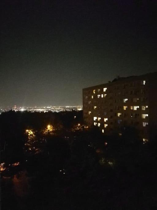 Uroczy, Jasny Apartament Oraz Bezplatny Parking! Διαμέρισμα Krasków Εξωτερικό φωτογραφία