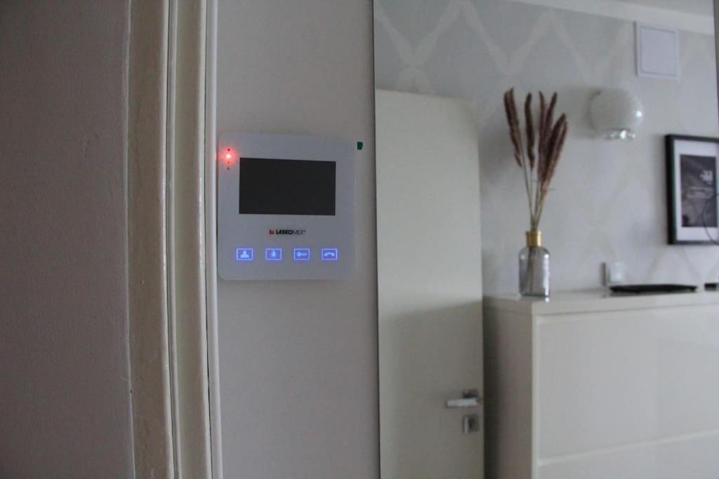 Uroczy, Jasny Apartament Oraz Bezplatny Parking! Διαμέρισμα Krasków Εξωτερικό φωτογραφία